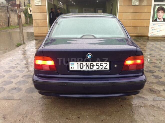 BMW 523 1998, 296,000 km - 2.5 l - Sumqayıt