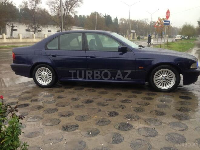 BMW 523 1998, 296,000 km - 2.5 l - Sumqayıt