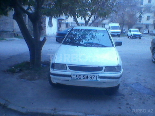 Volkswagen Polo 1995, 458,148 km - 1.4 l - Bakı