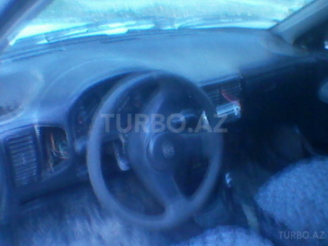 Volkswagen Polo 1995, 458,148 km - 1.4 l - Bakı