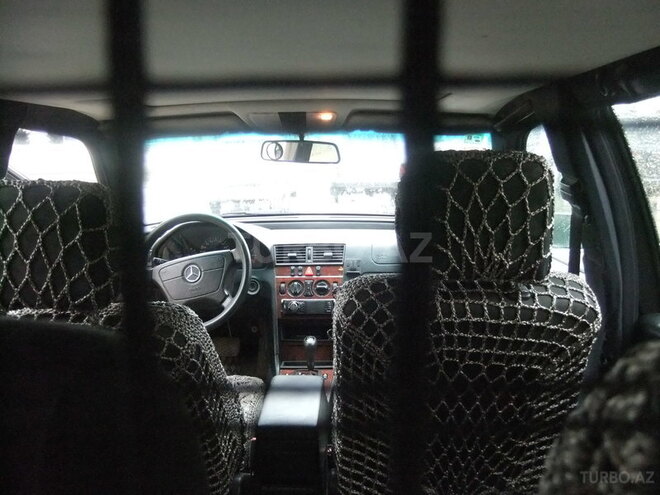 Mercedes C 180 1999, 250,000 km - 1.8 l - Sumqayıt