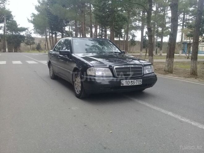 Mercedes E 280 1993, 234,000 km - 2.8 l - Sumqayıt