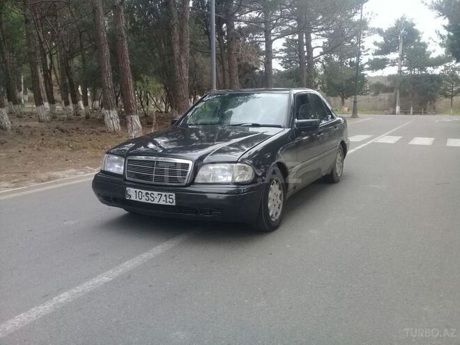 Mercedes E 280 1993, 234,000 km - 2.8 l - Sumqayıt