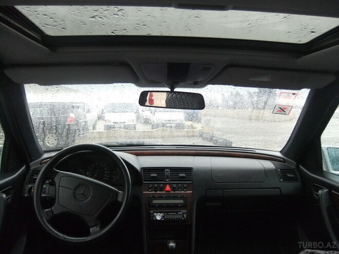 Mercedes C 200 1998, 190,000 km - 2.0 l - Sumqayıt