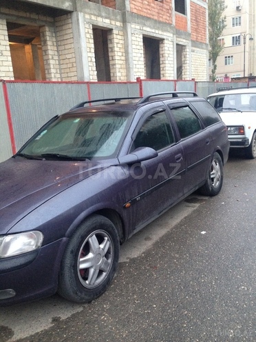 Opel Vectra 1997, 210,000 km - 2.0 l - Bakı