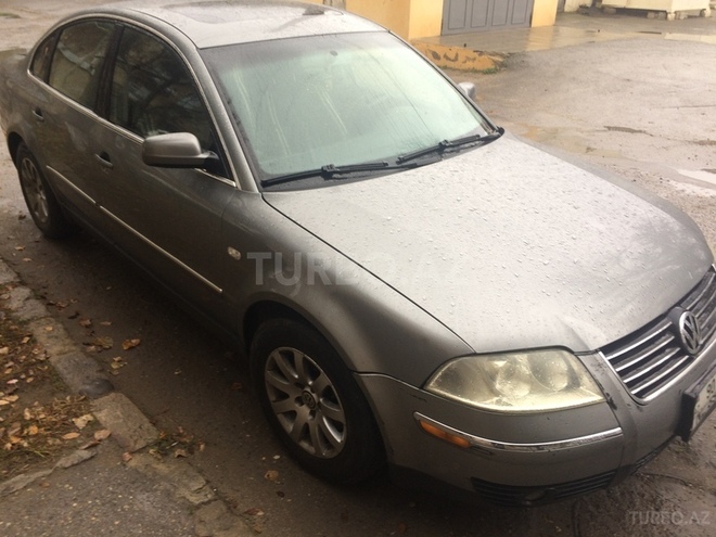 Volkswagen Passat 2003, 190,000 km - 1.8 л - Sumqayıt