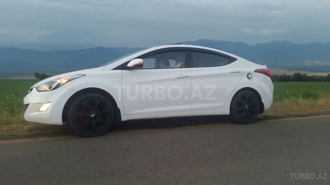 Hyundai Elantra 2013, 29,000 km - 1.8 l - Bakı