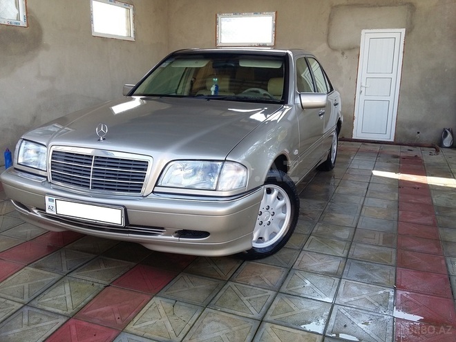 Mercedes C 200 1999, 313,000 km - 2.0 l - Masallı