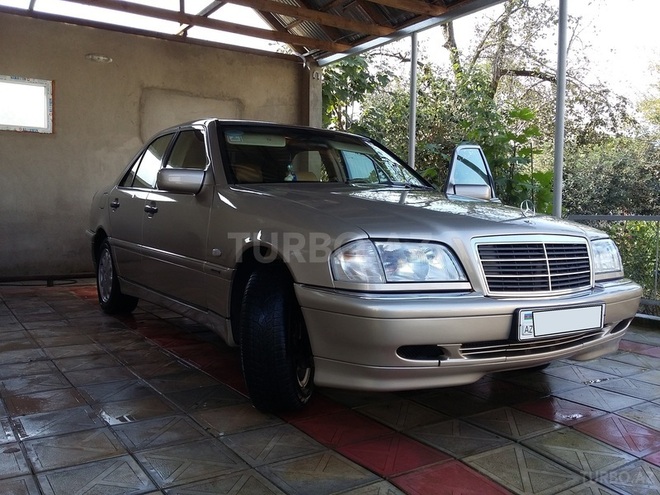 Mercedes C 200 1999, 313,000 km - 2.0 l - Masallı