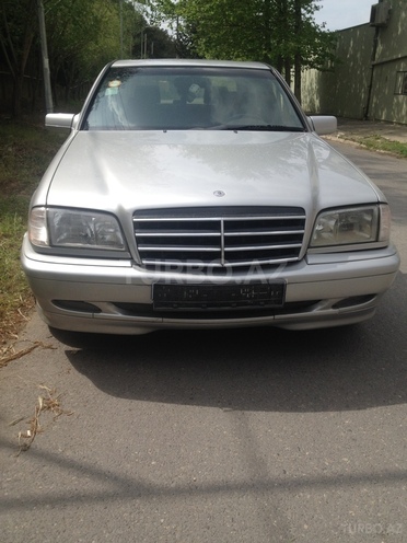 Mercedes C 240 2000, 248,300 km - 2.6 l - Bakı