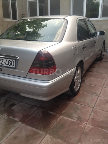 Mercedes C 240 2000, 248,300 km - 2.6 l - Bakı