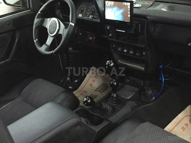 LADA (VAZ) Niva 2015, 18,000 km - 1.7 л - Bakı