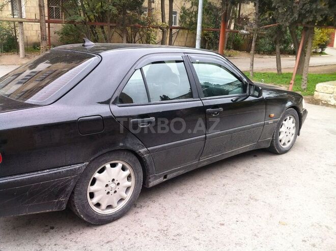 Mercedes C 180 1998, 320,000 km - 1.8 л - Bakı