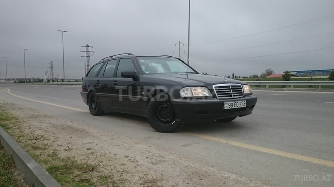 Mercedes C 180 1999, 270,000 km - 1.8 l - Bakı