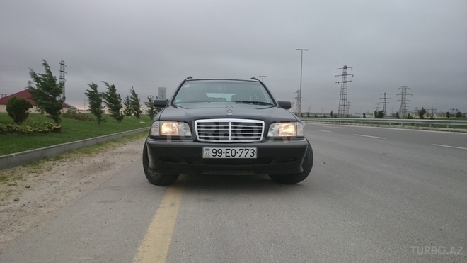 Mercedes C 180 1999, 270,000 km - 1.8 l - Bakı