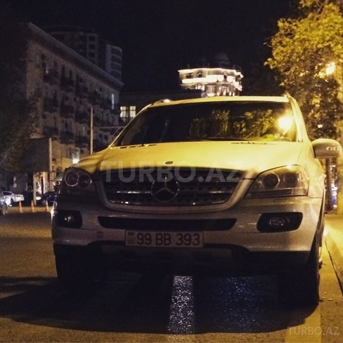 Mercedes ML 350 2005, 145,200 km - 3.5 l - Bakı