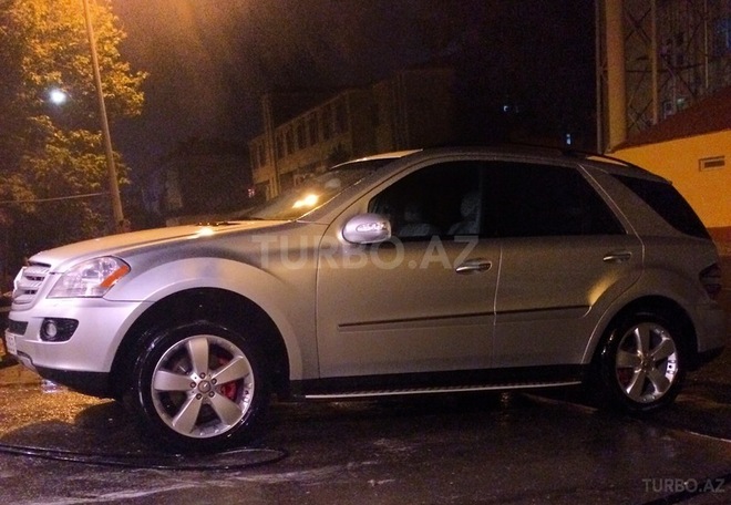 Mercedes ML 350 2005, 145,200 km - 3.5 l - Bakı