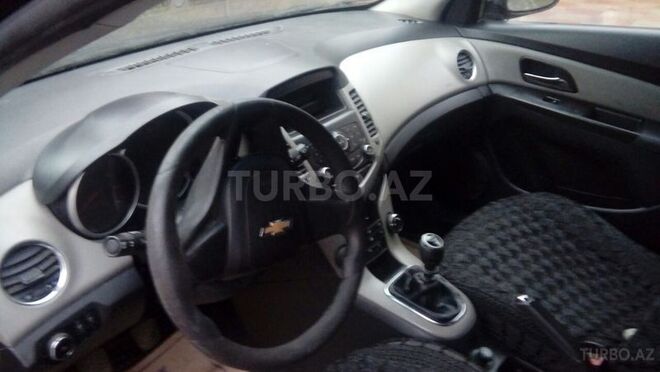 Chevrolet Cruze 2011, 225,000 km - 1.6 l - Bakı