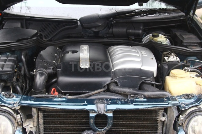 Mercedes E 270 1999, 500,000 km - 2.7 l - Bakı