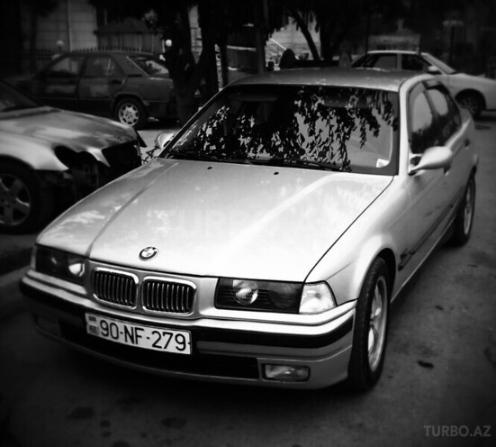 BMW 325 1995, 245,178 km - 2.5 l - Bakı