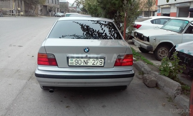 BMW 325 1995, 245,178 km - 2.5 l - Bakı