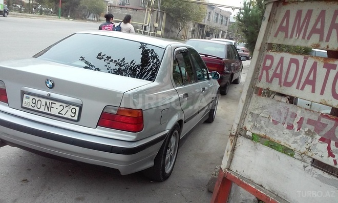 BMW 325 1995, 245,178 km - 2.5 l - Bakı