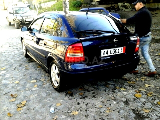 Opel Astra 1999, 225,000 km - 1.6 l - Şəki