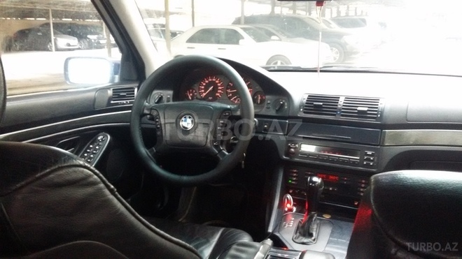 BMW 528 1996, 210,364 km - 2.8 l - Bakı