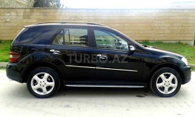 Mercedes ML 320 2007, 190,000 km - 3.2 l - Bakı