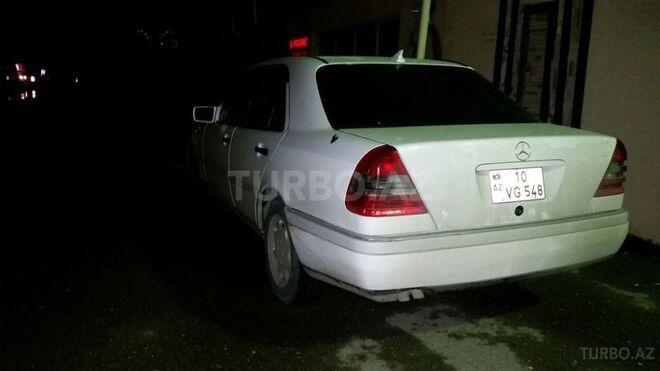 Mercedes C 220 1995, 270 km - 2.2 l - Bakı