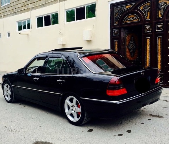 Mercedes C 230 1998, 162,000 km - 2.3 л - Bakı
