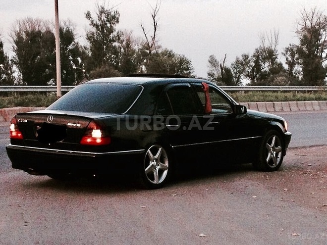 Mercedes C 230 1998, 162,000 km - 2.3 л - Bakı