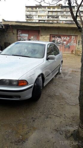 BMW 523 1997, 270,000 km - 2.5 l - Bakı