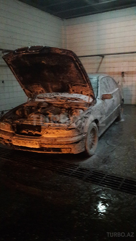 BMW 528 1998, 29,000 km - 2.8 l - Bakı