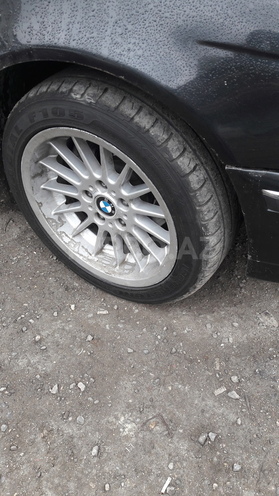 BMW 528 1998, 29,000 km - 2.8 l - Bakı