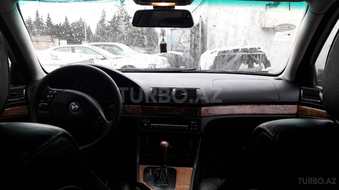 BMW 528 1998, 29,000 km - 2.8 l - Bakı