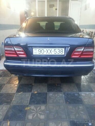 Mercedes E 270 2000, 370,000 km - 2.7 l - Bakı