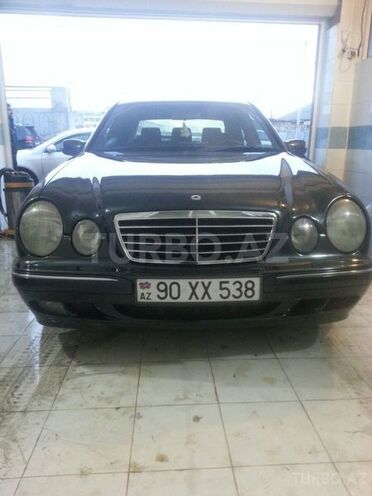 Mercedes E 270 2000, 370,000 km - 2.7 l - Bakı