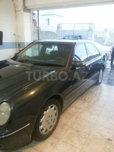 Mercedes E 270 2000, 370,000 km - 2.7 l - Bakı