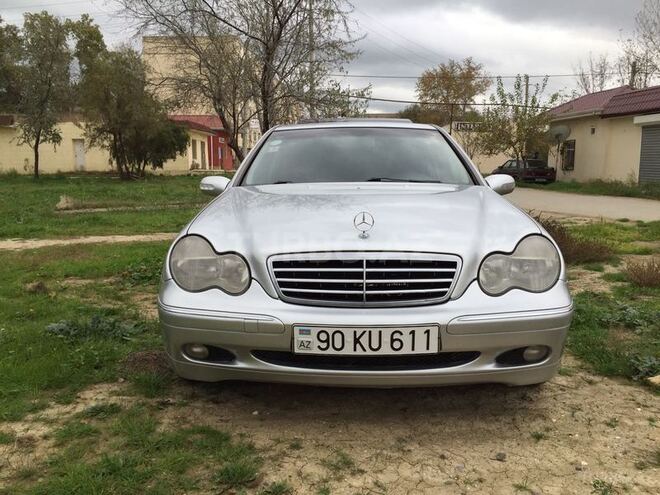 Mercedes C 240 2000, 275,000 km - 2.6 l - Bakı