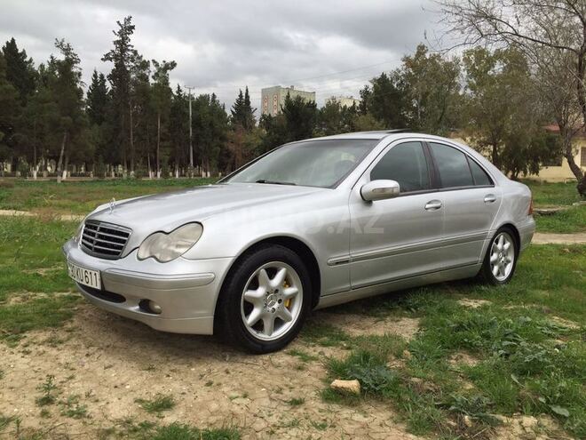 Mercedes C 240 2000, 275,000 km - 2.6 l - Bakı