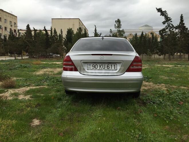 Mercedes C 240 2000, 275,000 km - 2.6 l - Bakı