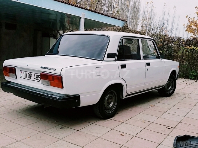 LADA (VAZ) 2107 2005, 98,000 km - 1.6 l - Qusar
