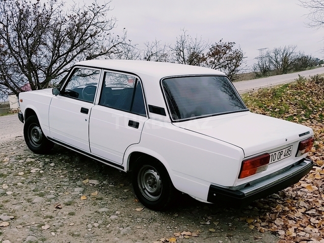 LADA (VAZ) 2107 2005, 98,000 km - 1.6 l - Qusar