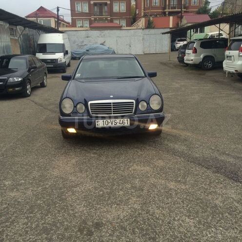 Mercedes E 300 1998, 300,000 km - 3.0 l - Bakı
