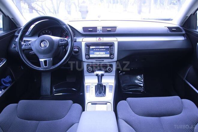 Volkswagen Passat 2010, 140,000 km - 1.8 l - Bakı