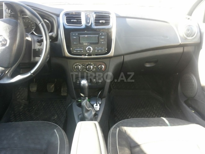 Renault Logan 2014, 110,000 km - 1.6 l - Bakı