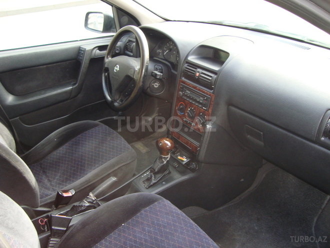 Opel Astra 1998, 152,000 km - 2.0 l - Bakı