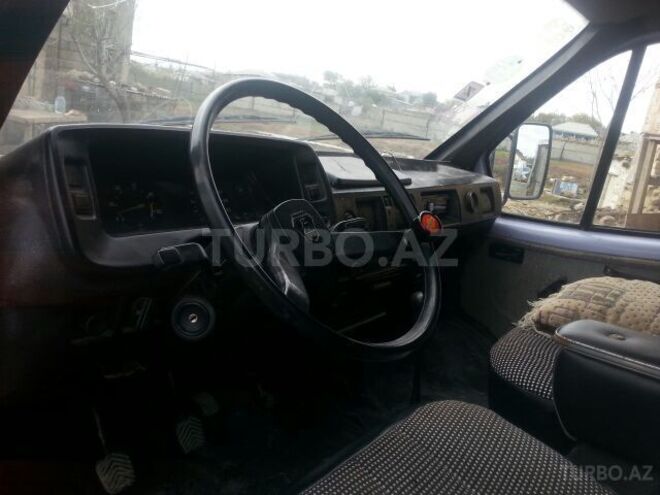 GAZ 330202-740 2002, 183,000 km - 2.4 l - Bakı