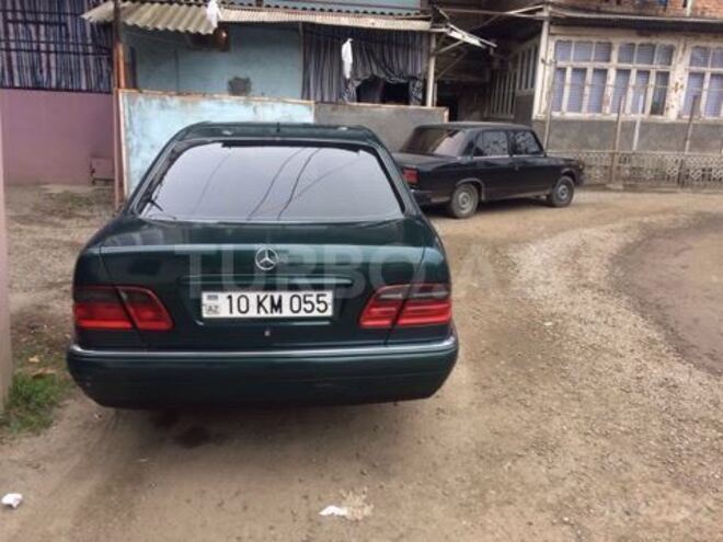 Mercedes E 200 1998, 300,000 km - 0.2 l - Gəncə
